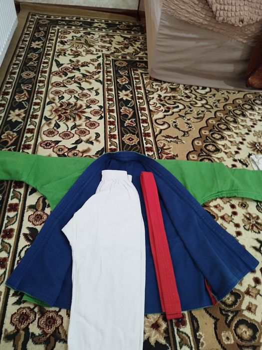 kurash kimanosi va karatega