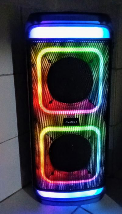 Boxa bluetooth cu microfon