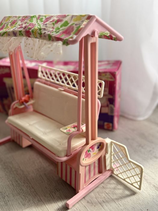 Винтидж Barbie комплект 2в1 – градинска люлка и барбекю