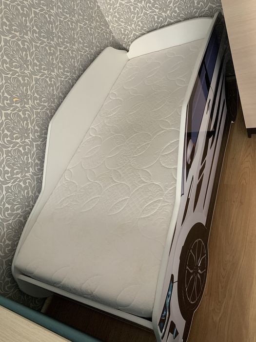 Кровать машина 160 на 80