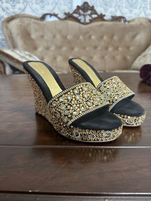 Tapichka dubayskiy. Yaxshi holatda