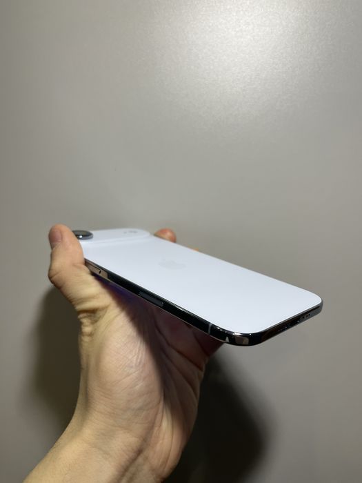 Продам Iphone 17 AIR