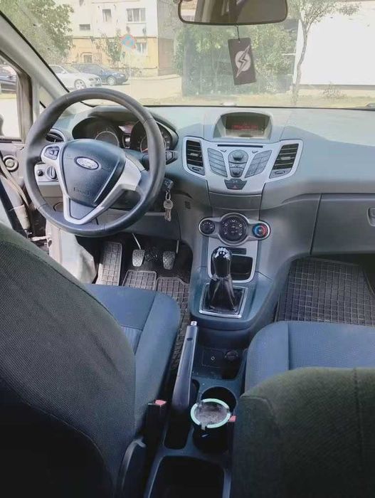 Ford fiesta 2010