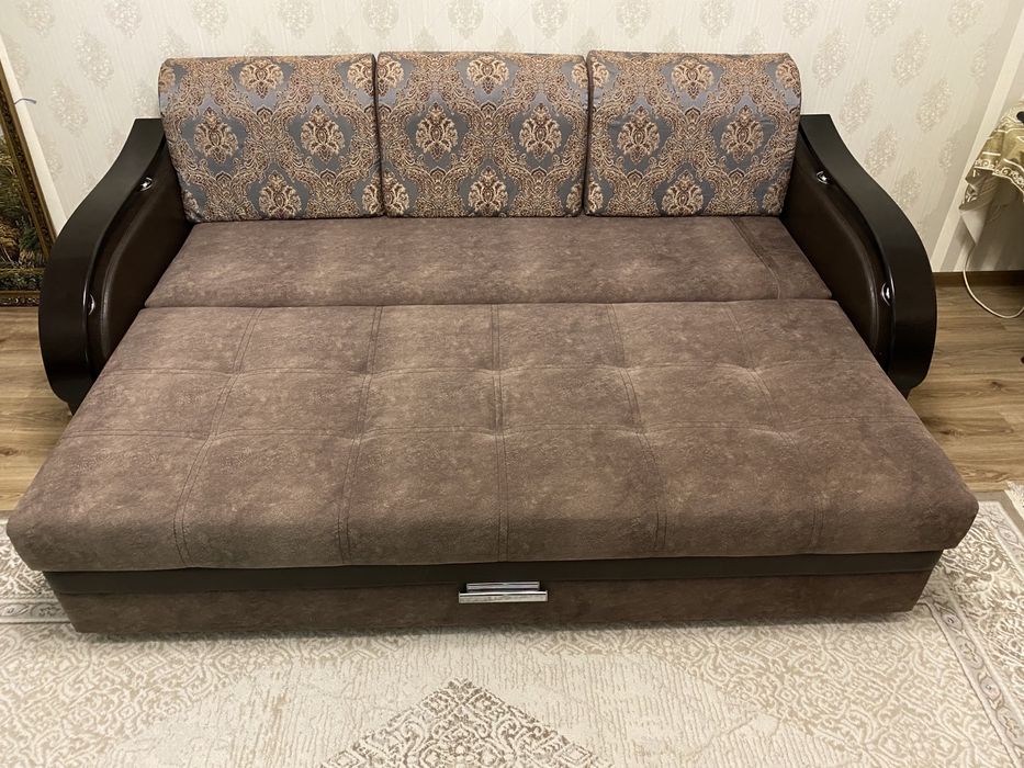 Диван для зала, гостиной