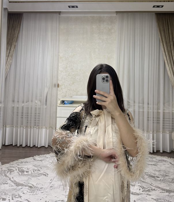 Kelinlar uchun zamonaviy uslubda ansambl