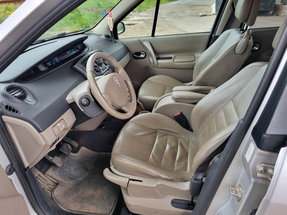 Vând Renault Scenic 1.9, an fabricație 2006