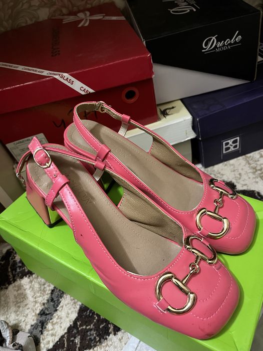 Продаются туфли