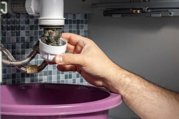 Услуги сантехника прочистка.