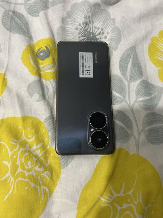 Huawei Nova Y73 Цвет черный