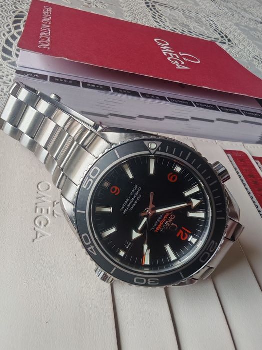 Продавам  Omega Seamaster Planet Ocean Co-Axial 42мм пълен комплект