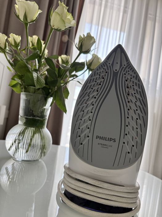 Vand Fier de calcat PhilipsEasySpeed Plus 2300W talpa ceramica