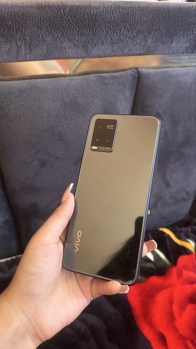 Vivo Y33s, 128 ГБ