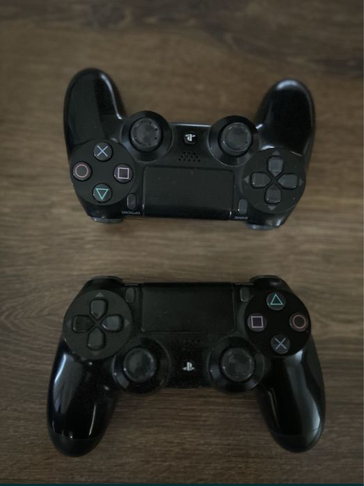 PlayStation 4 Slim + 2 джойстика + 10 игр | 110 000 ₸