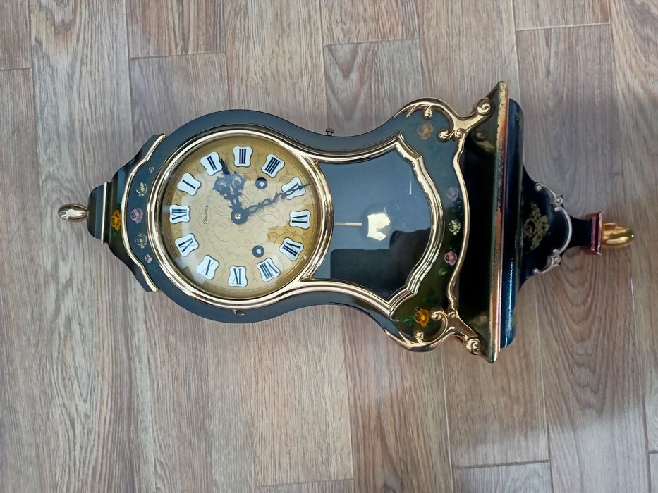 Ceas de semineu cu pendul Comtesse