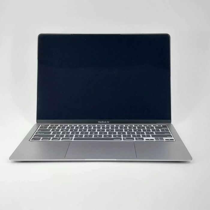 macbook air m1 13" 8GB RAM 256 SSD - с неработещ дисплей