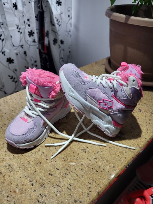 Ghete Lotto mărimea 24/25