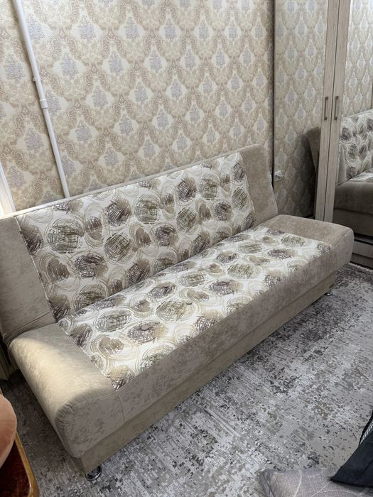 Продается раскладные диван и два кресло