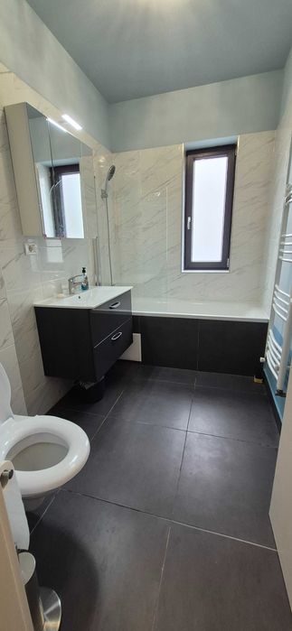 Proprietar ofer spre inchiriere apartament cu doua camere in Giroc