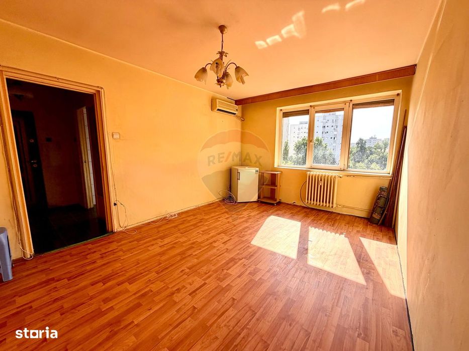 De vanzare Apartament 2 cam zona Titan - Auchan