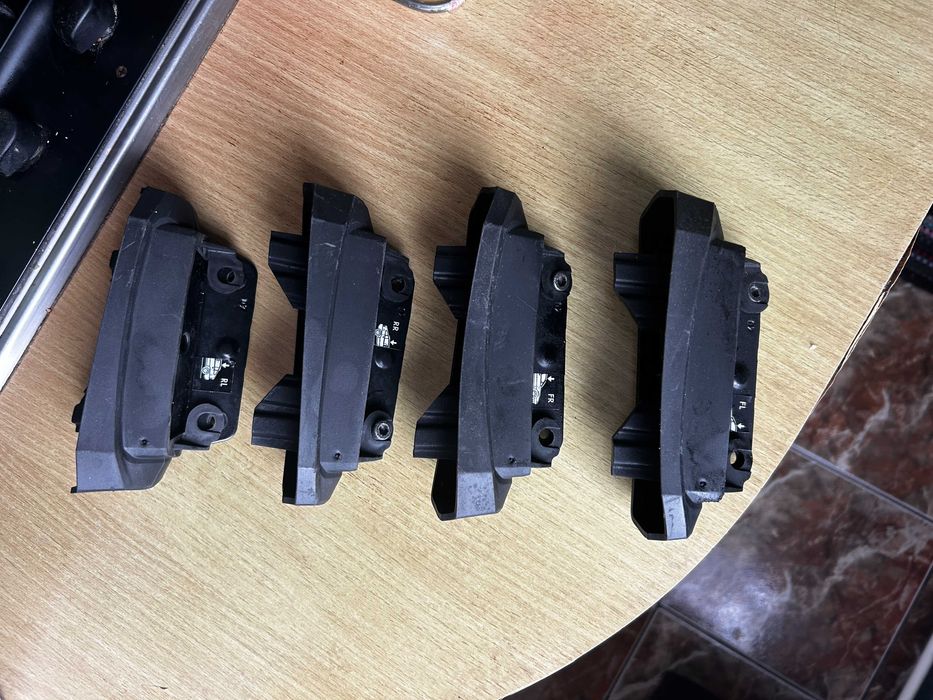 Bare Transversale Thule BMW + kit prindere BMW Seria 1 / 2 / 3 / 4