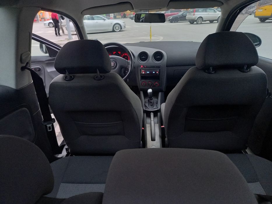 Сеат Ибиза 1.4 бензин