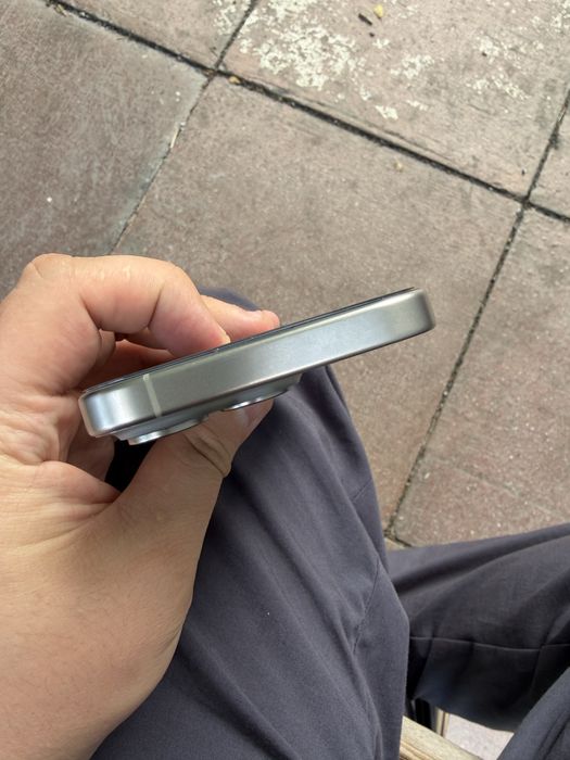 Iphone 15 pro 256gb