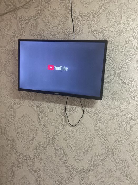 Продам смарт телевизор