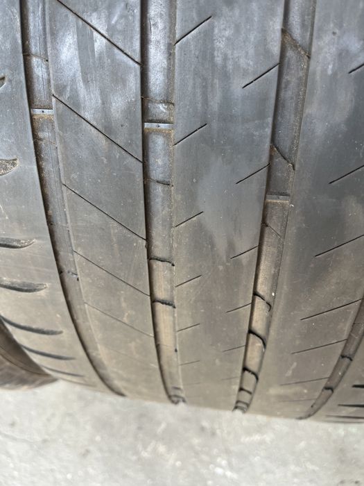 2 бр. летни гуми 295/40/20 Michelin NO DOT 2216 3+ mm