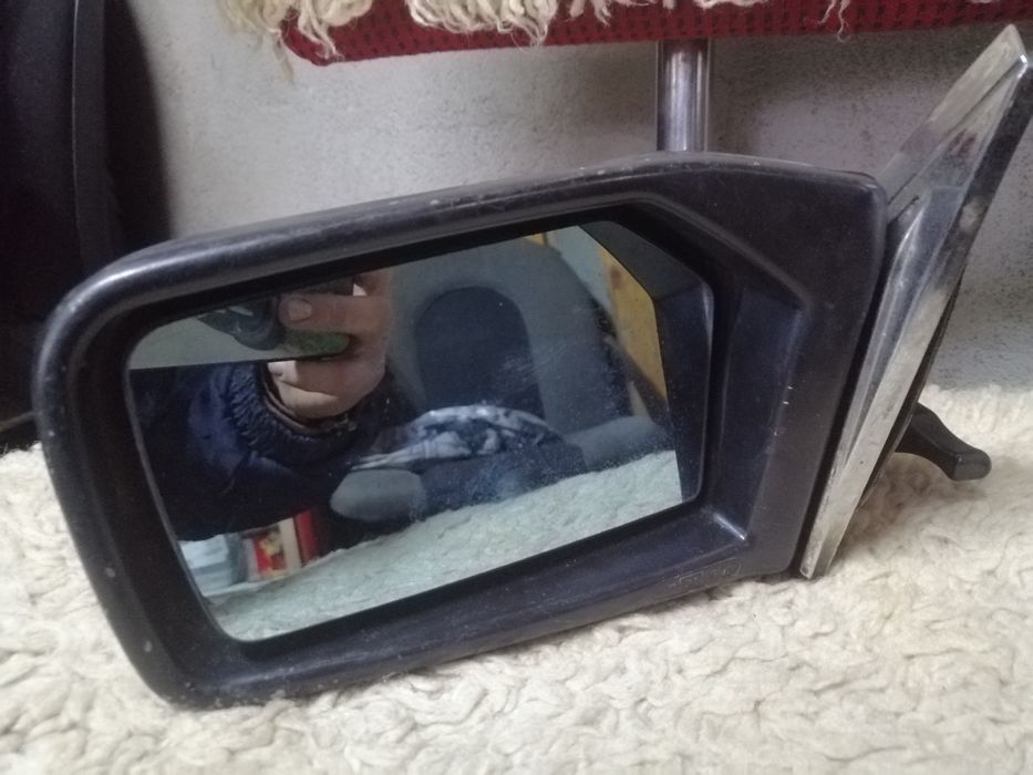 Огледало Мерцедес 123