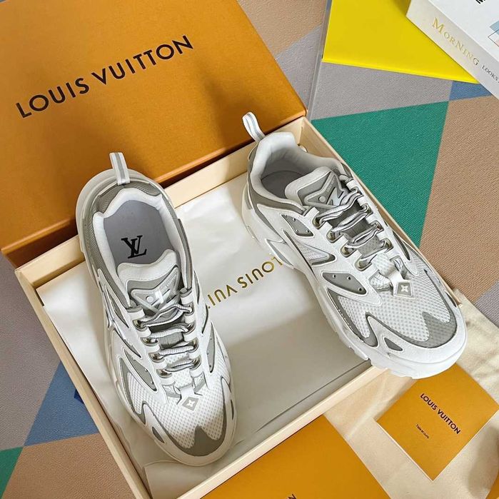 Adidasi Louis Vuitton Calitate Premium