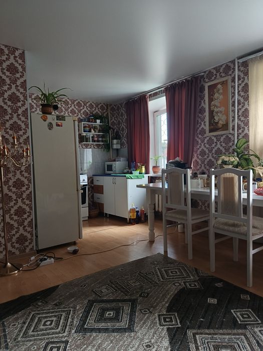 Продам квартиру 3х комнатную