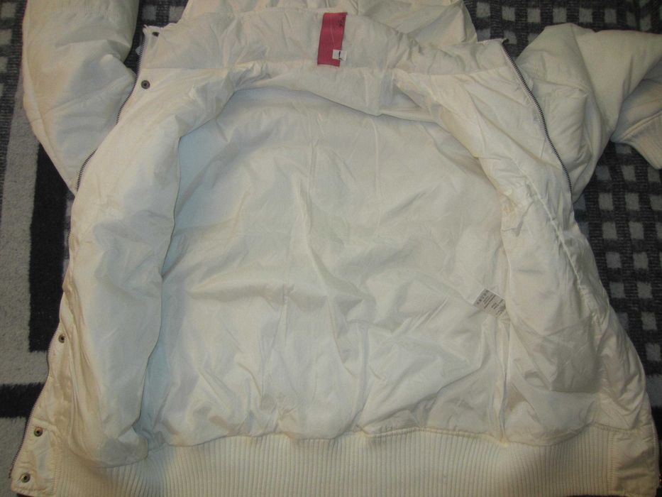 Geaca dama Silk Soie, masura M,poliester, gluga detasabila,ca noua