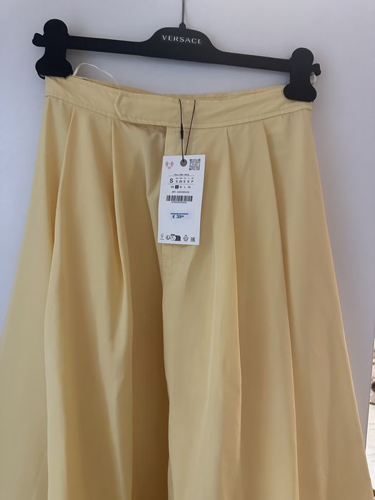 Fusta Zara midi galbena