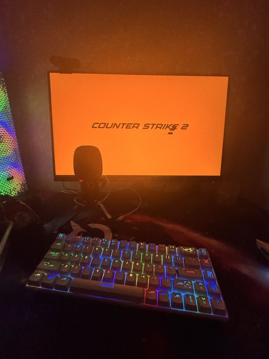 Vand pc gaming urgent sau schimb cu kukirin g2