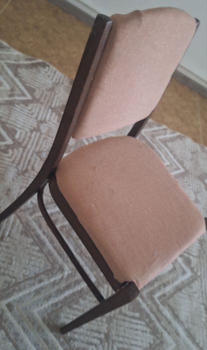 Стульчиктер сатылады