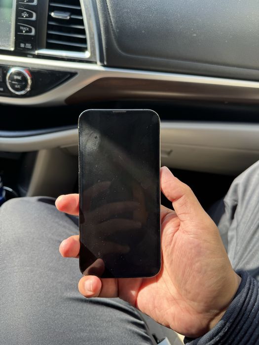 Iphone 15 pro ,13 pro 2шт