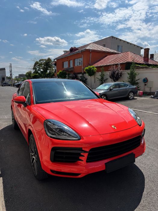 PORSCHE Cayenne Coupe
