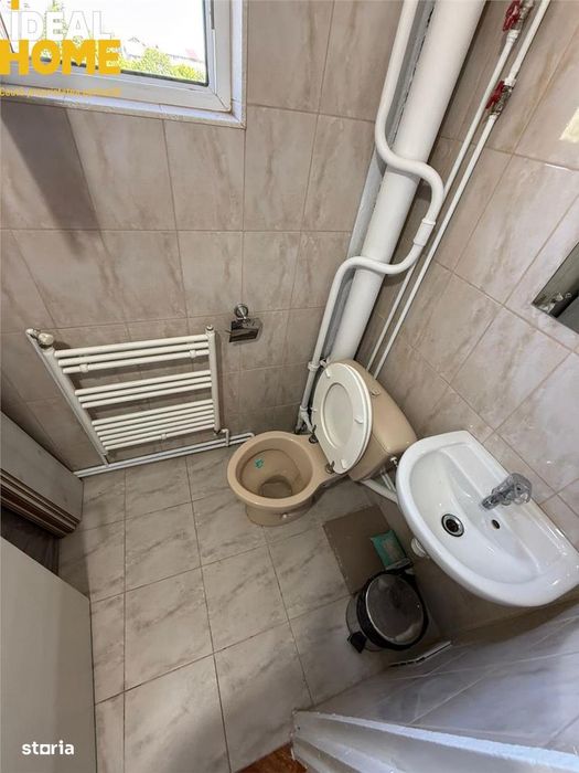 Apartament 3 Camere Decomandat Bl 1989 Frumoasa