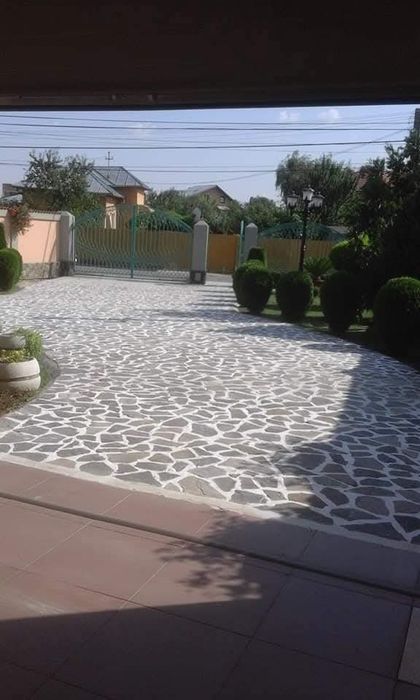 Vând și Montez Piatră Naturală de Munte