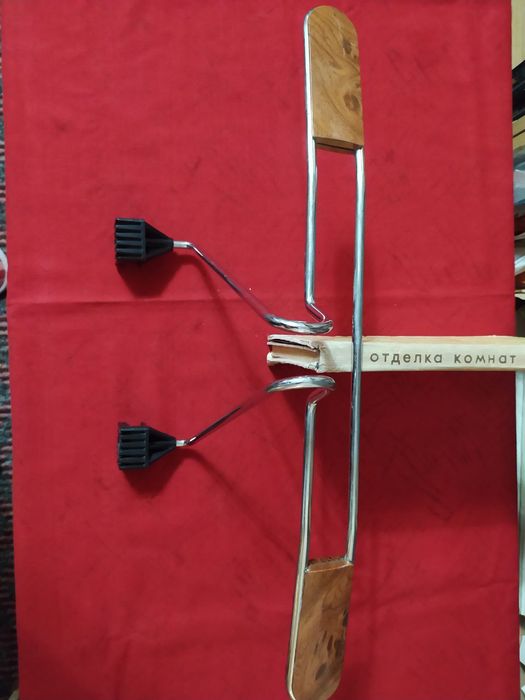 Вешалка автомобильная