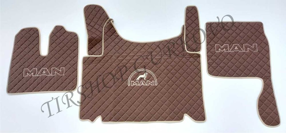 Кожени стелки за MAN TGX 2020+ с бродирани лога