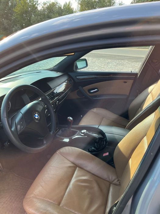 BMW Seria 5 BMW Seria 5 E60 M54 cutie manuala interior crem mahon