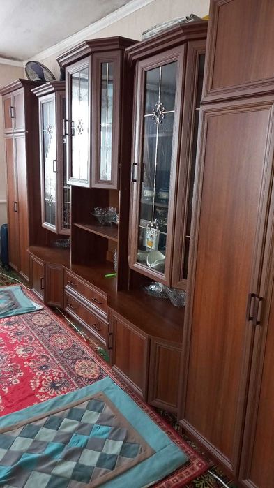 Продаётся стенка-горка «Барон Орех»