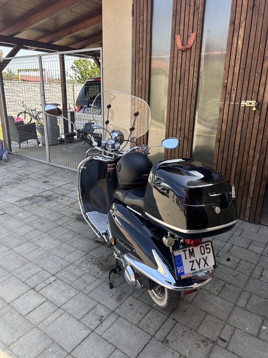 Scuter 125 retro