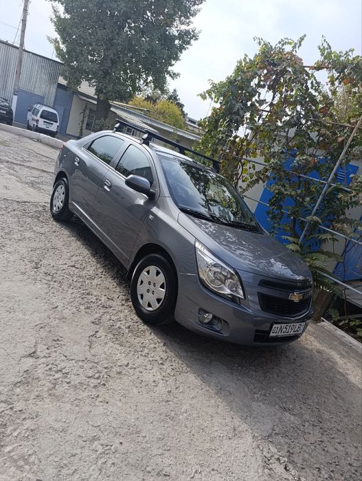 Продаётся автомобиль