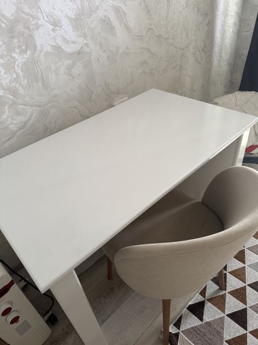 Продам письменный стол