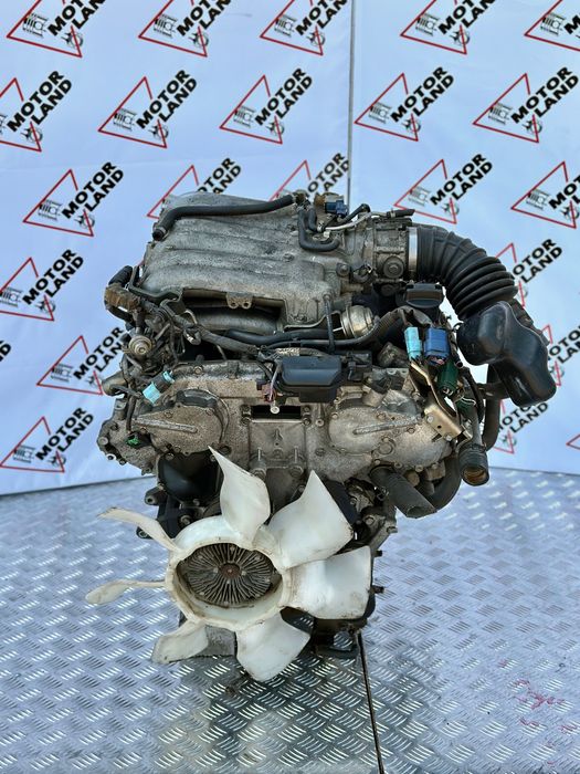Двигатель на Nissan Pathfinder VQ35 (3.5 литров)