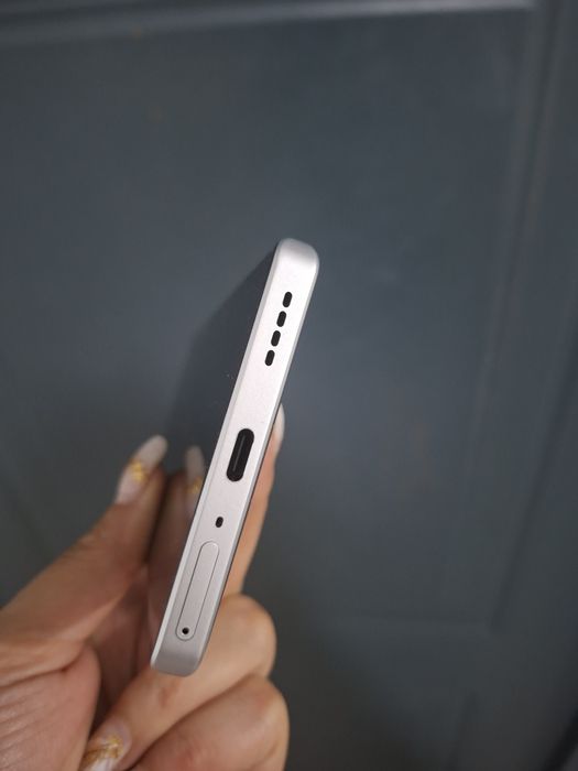 Realme GT 6T 12gb/256Gb