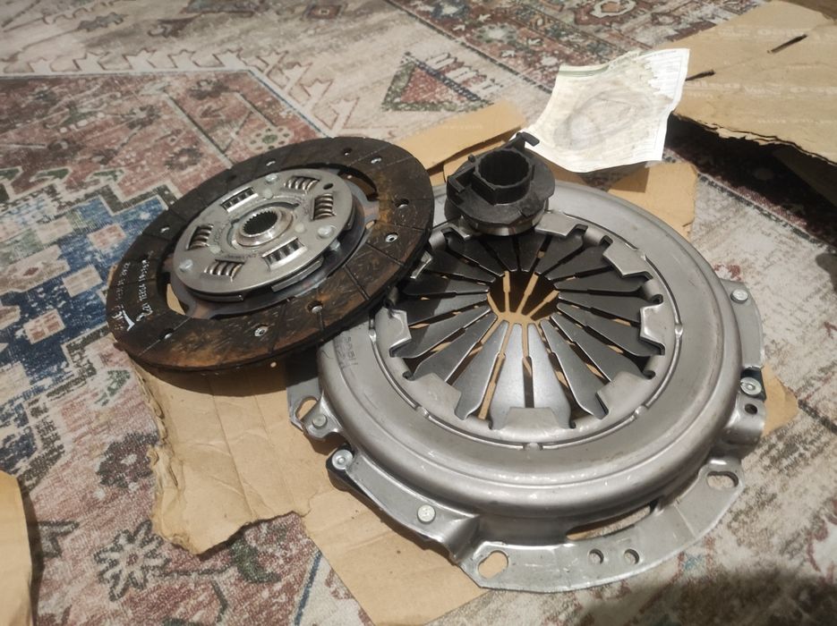 Диск сцепления Nissan Almera