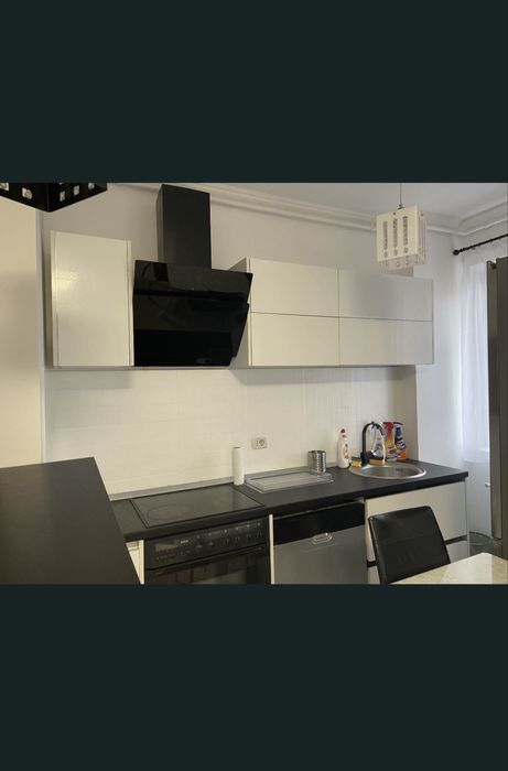 Inchiriez apartament